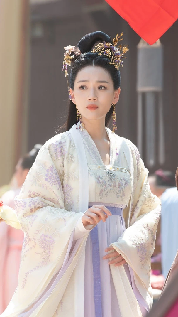 慢热型灵媒事务所